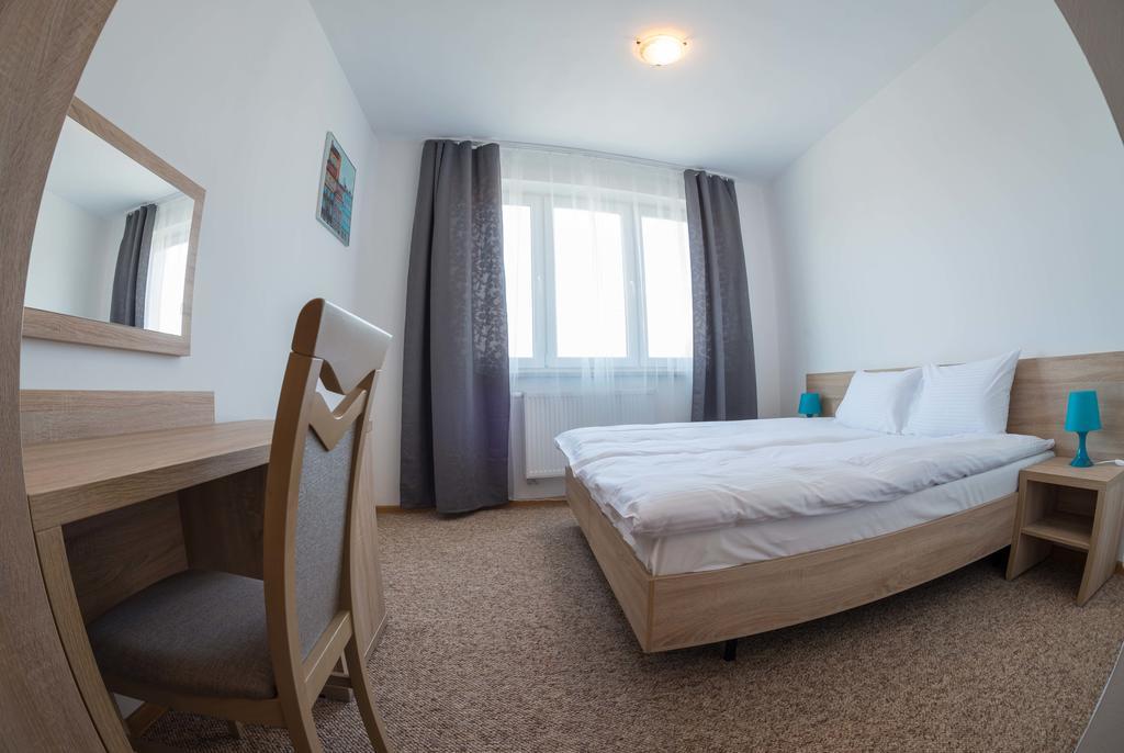 Bed & Breakfast Patra 3*